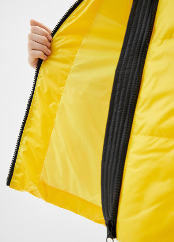 Желтая демисезонная куртка Modniy OAZIS