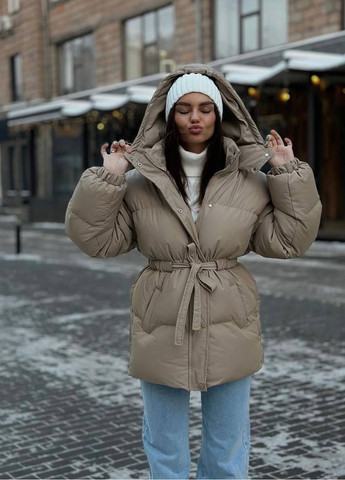 Бежева демісезонна куртка Fashion