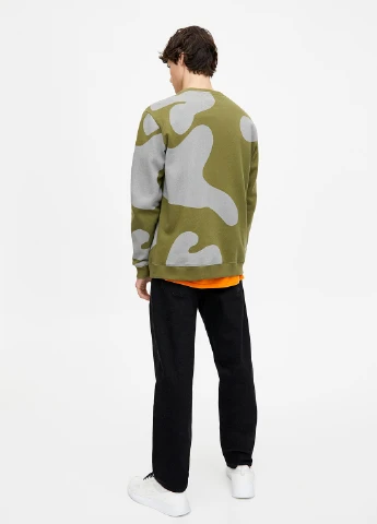 Зелений світшоти Pull & Bear малюнок без декору (247447060)