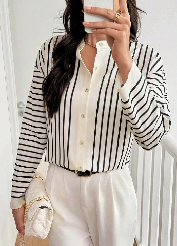 Кремова блуза SHEIN