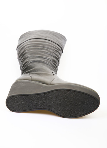 Зимние сапоги AURA