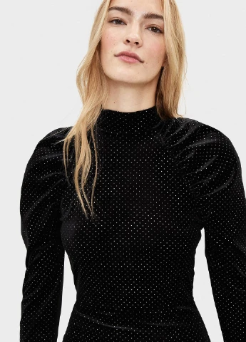 Чорна кежуал сукня футляр Bershka однотонна