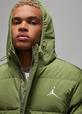 Зелена зимня куртка fb7313-340 Jordan M J ESS STMT DOWN PARKA