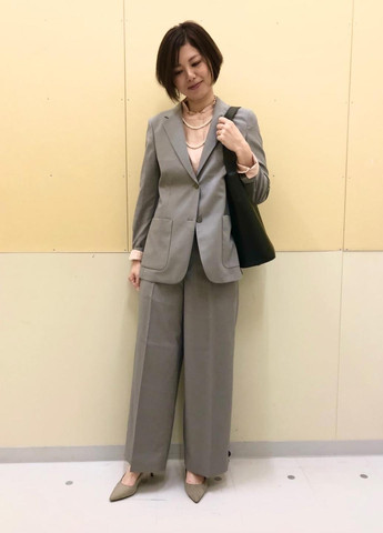 Розовая блузка Uniqlo