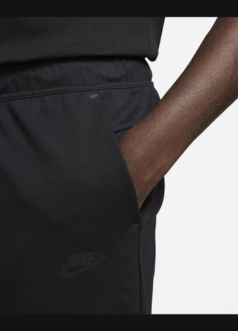 Шорты DX0828-010 Nike Sportswear Tech Fleece Lightweight (318417505)