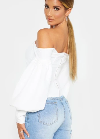 Біла блуза PrettyLittleThing
