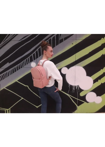 Жіночий рюкзак 35х25х12 см Sambag (242189115)