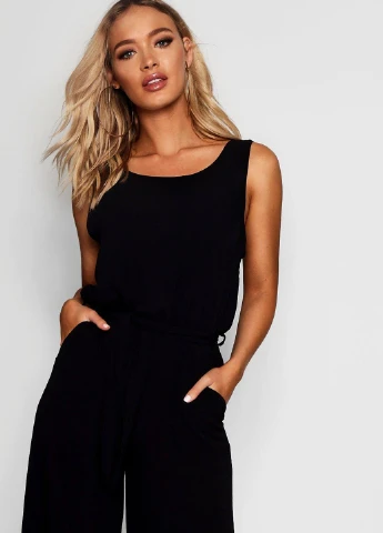 Комбинезон Boohoo комбинезон-брюки однотонный чёрный кэжуал полиэстер, трикотаж