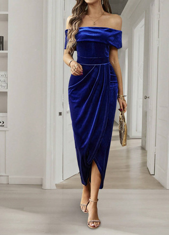 Синее коктейльное, вечернее платье с открытыми плечами SHEIN однотонное