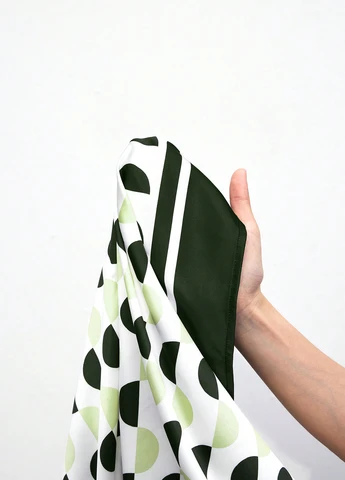 Комбінована блуза SHEIN