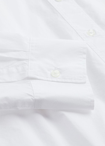 Белая кэжуал рубашка однотонная H&M