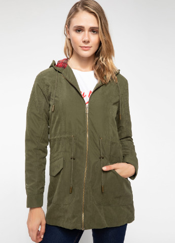 Оливково-зеленая демисезонная куртка DeFacto