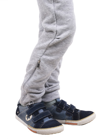 Светло-серые кэжуал демисезонные брюки прямые Timbo