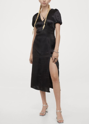 Чорна елегантна сукня з відкритою спиною H&M однотонна