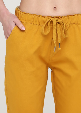 Горчичные кэжуал демисезонные зауженные брюки Made in Italy