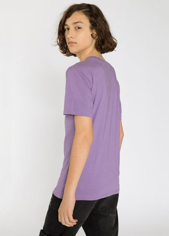 Фиолетовая демисезонная футболка с принтом для мальчика Reporter Young