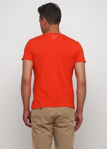 Оранжевая футболка Only Man