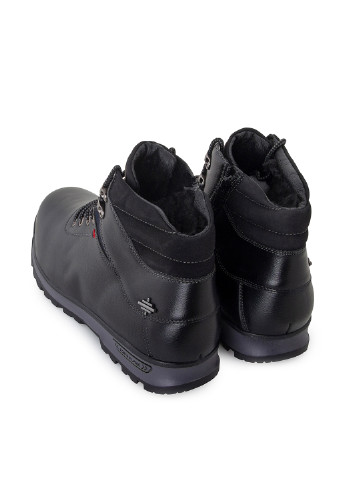 Черные зимние ботинки Masita