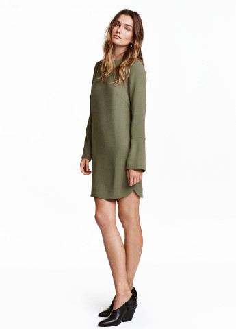 Серо-зеленое кэжуал платье H&M однотонное