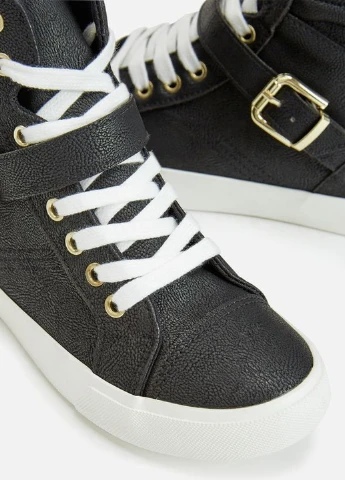 Черные кеды JustFab