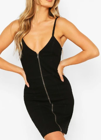 Черное кэжуал платье футляр Boohoo однотонное