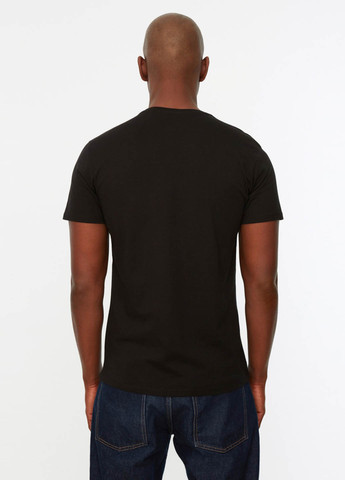 Чорна футболка Trendyol