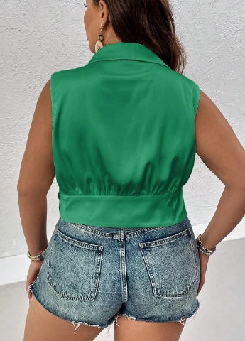 Зелёная блуза на запах SHEIN