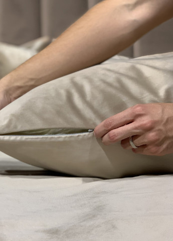 Комплект постельного белья сатин-велюр Charisma бежевый (полуторный) PAGOTI (256519462)