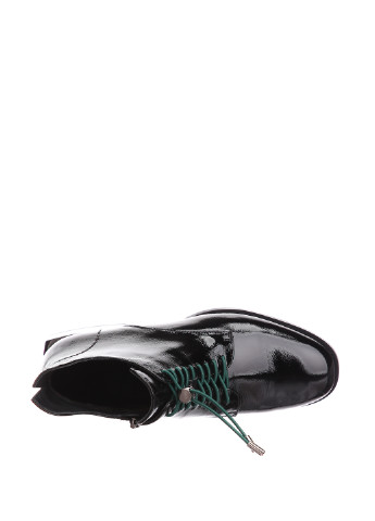 Осенние ботинки Brocoli лаковые, со шнуровкой
