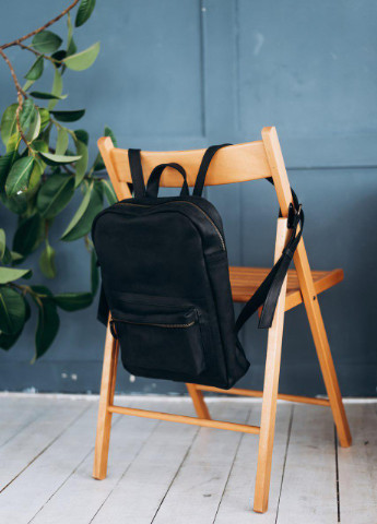 Мужской городской рюкзак ручной работы из натуральной винтажной кожи черного цвета Boorbon (253351905)
