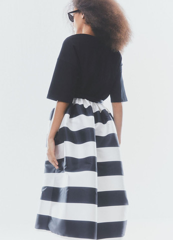 Черно-белая кэжуал в полоску юбка H&M колокол