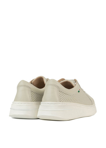 Бежевые кеды Libero