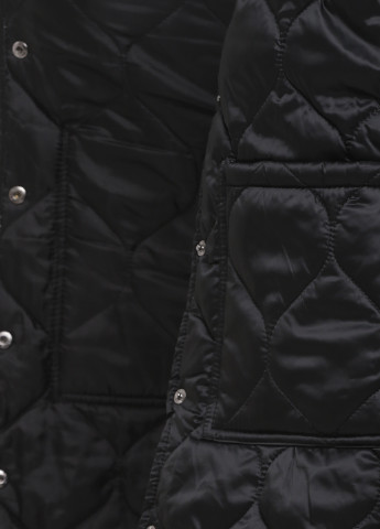 Черная демисезонная куртка Bebe Plus