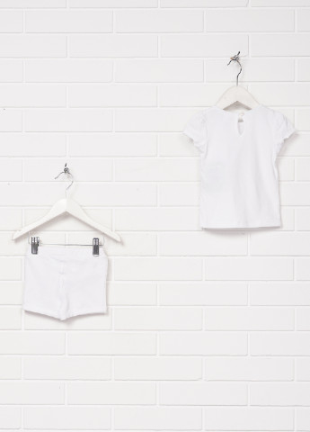 Білий літній костюм (футболка, шорти) Baby Club
