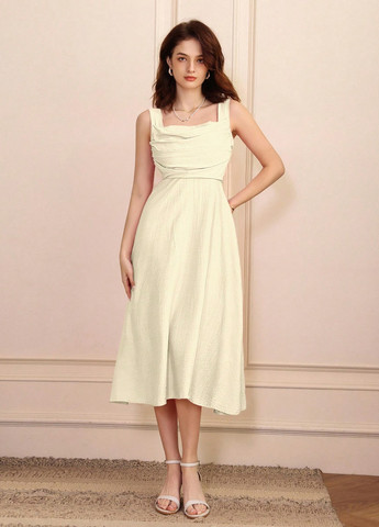 Молочна кежуал сукня кльош SHEIN однотонна