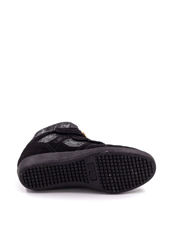 Осенние ботинки сникерсы Guess с логотипом из искусственной кожи