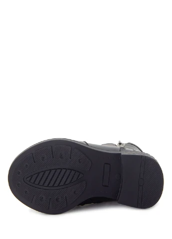 Осенние ботинки Footstep