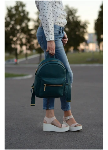 Жіночий рюкзак 32х12х25 см Sambag (210475605)