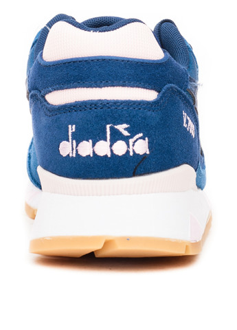 Синие всесезонные кроссовки Diadora V7000 NYL II