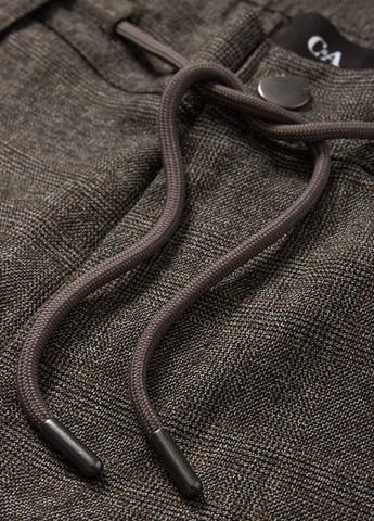 Коричневые кэжуал демисезонные зауженные брюки C&A