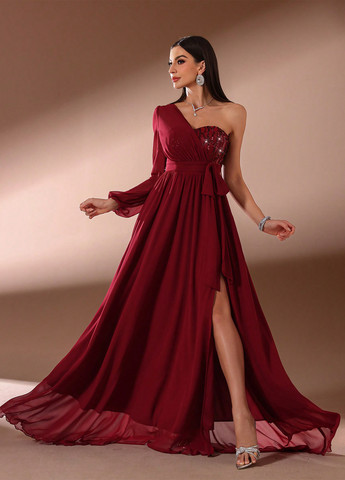 Бордовое вечернее платье с пышной юбкой, на одно плечо SHEIN однотонное