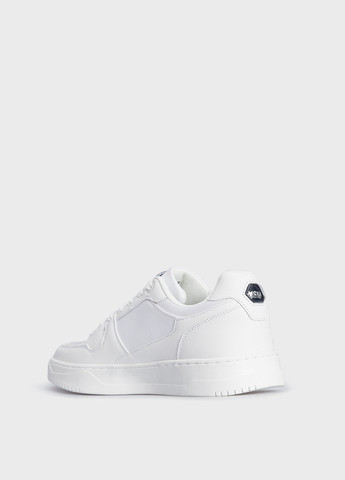 Белые кеды Mexx