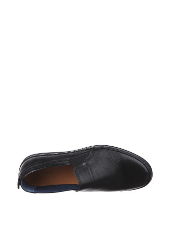 Черные классические туфли Corso Vito на резинке