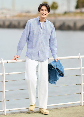 Голубые демисезонные джинсы Uniqlo