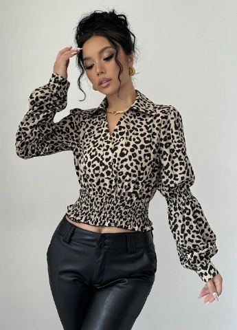 Бежева блуза SHEIN