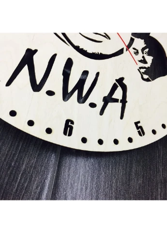 Годинник настінний «N.W.A», дерев`ний циферблат 7Arts (253567211)