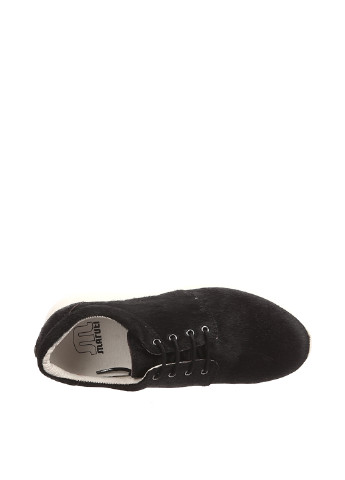 Черные демисезонные кроссовки Maruti