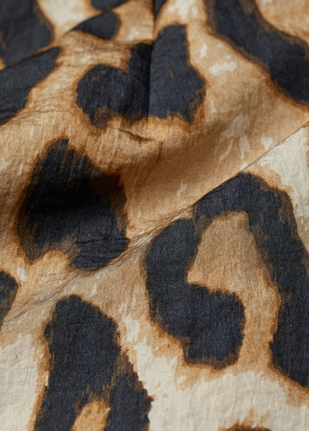 Светло-коричневое кэжуал платье силуэтная H&M леопардовый