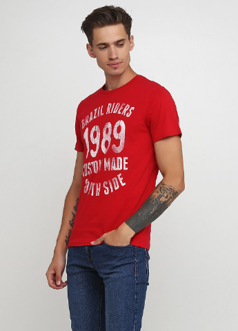 Красная летняя футболка Angelo Litrico