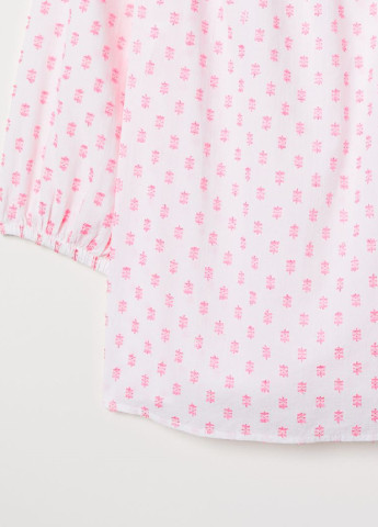 Розовая летняя блузка с открытыми плечами H&M